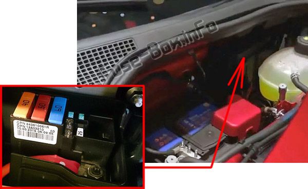 The location of the fuses in the engine compartment: Renault Twingo III (2015-2019-..)