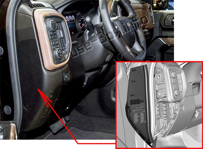 The location of the fuses in the passenger compartment (left): Chevrolet Silverado (2019)