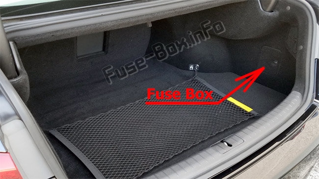 The location of the fuses in the trunk: Hyundai Genesis (DH; 2014-2019..)