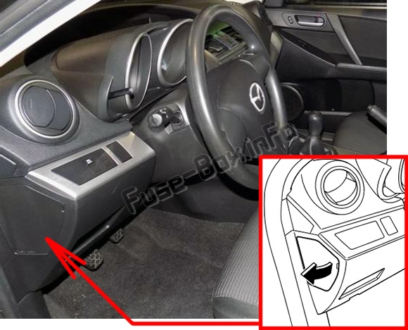 The location of the fuses in the passenger compartment: Mazda 3 (BL; 2010-2013)